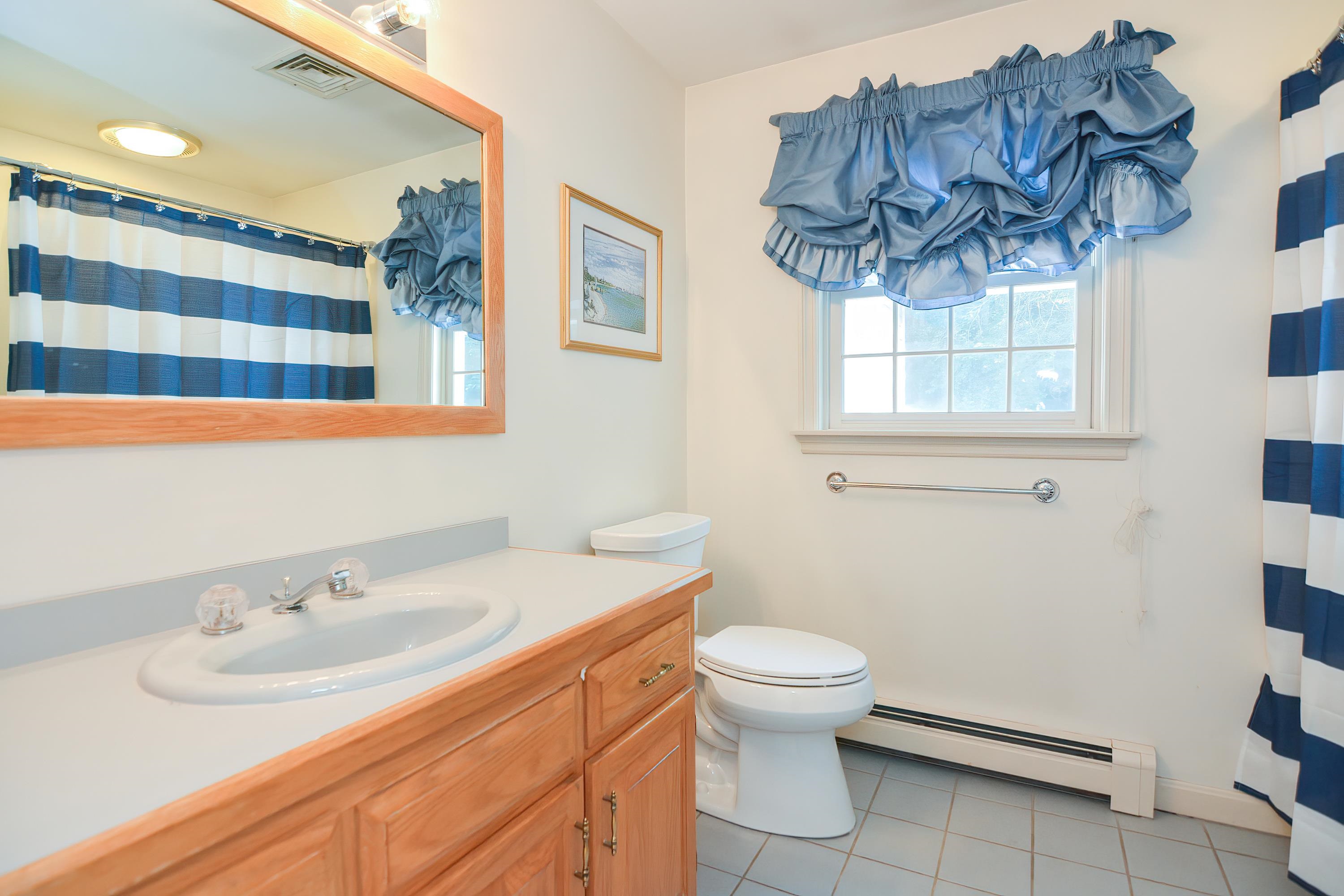 5 Bedros Street Windham, NH 03087 - Photo 15 of 33