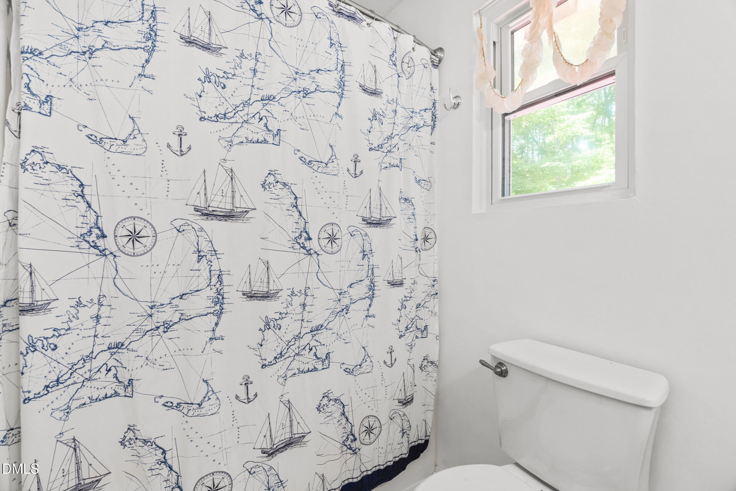 133 Stagecrest Drive Raleigh, NC 27603 - Photo 22 of 36 Primary bath