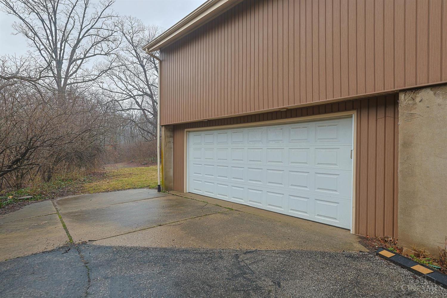 8877 Wuest Road Cincinnati, OH 45251 - Photo 56 of 64