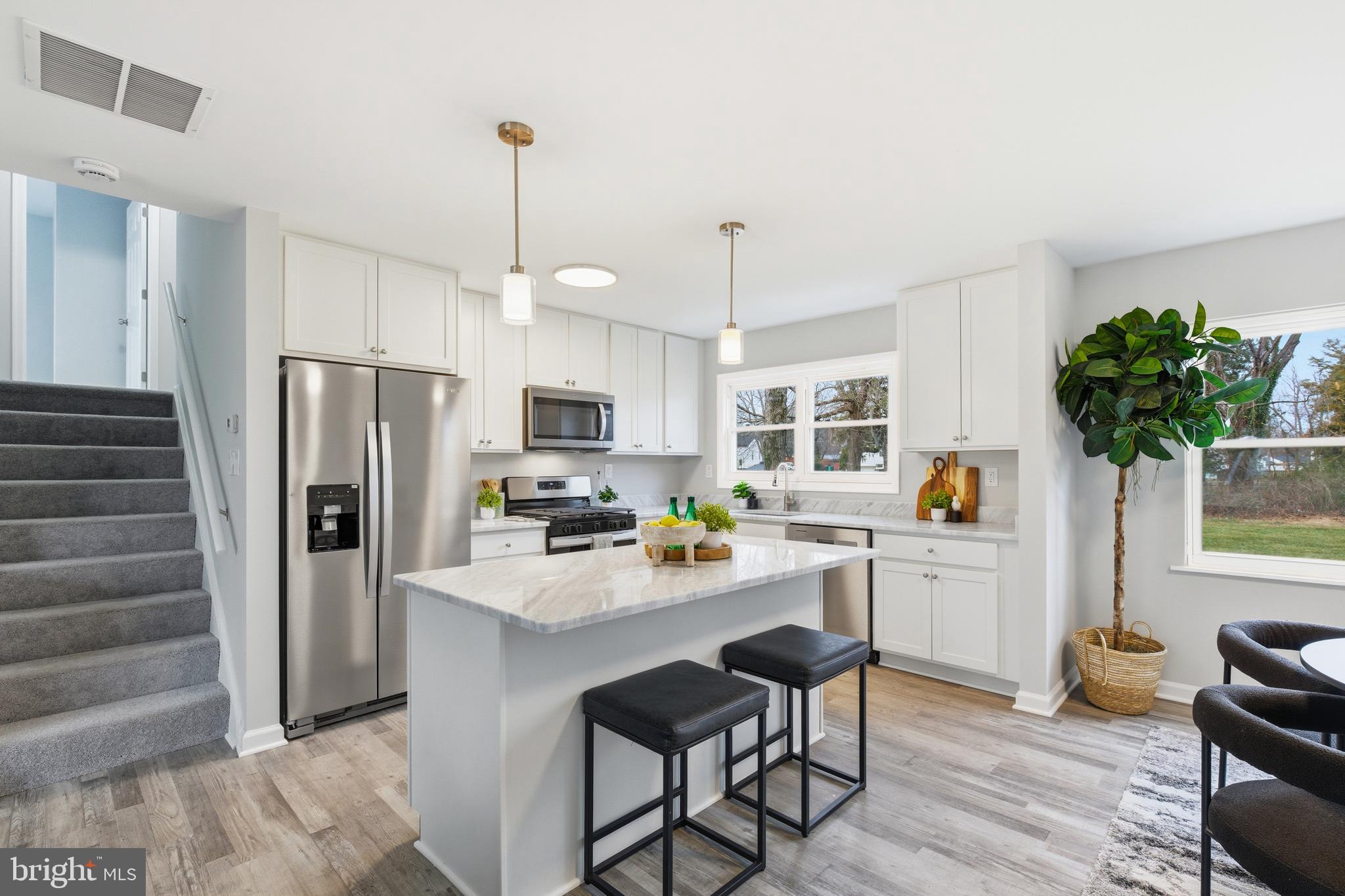 9505 Pryde Drive Clinton, MD 20735 - Photo 11 of 24 kitchen