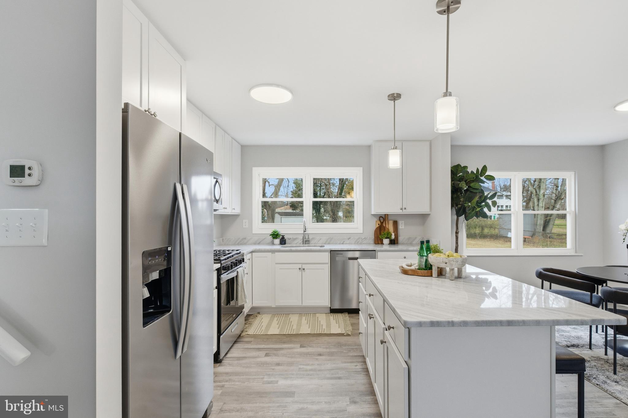9505 Pryde Drive Clinton, MD 20735 - Photo 12 of 24 kitchen