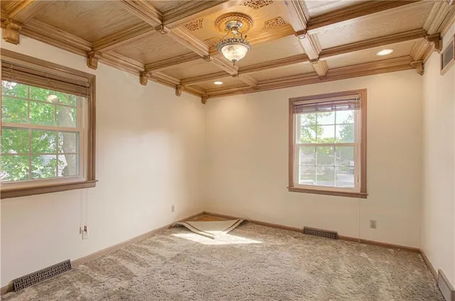 $235,000 | 12912 Bristol Circle, Grandview, MO 64030