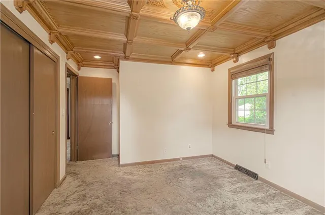 $235,000 | 12912 Bristol Circle, Grandview, MO 64030