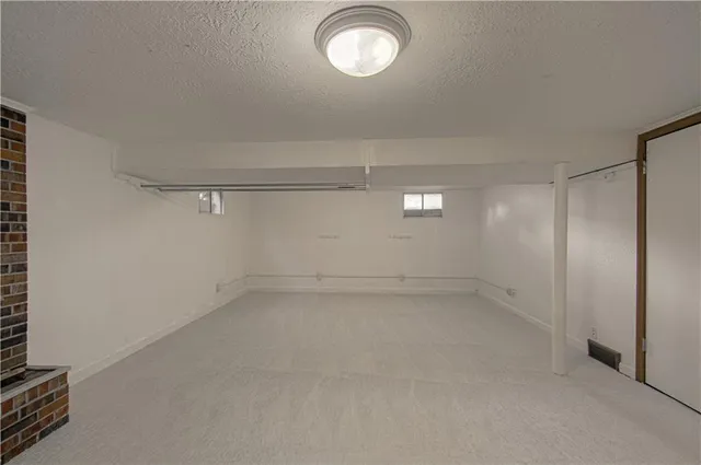 $235,000 | 12912 Bristol Circle, Grandview, MO 64030