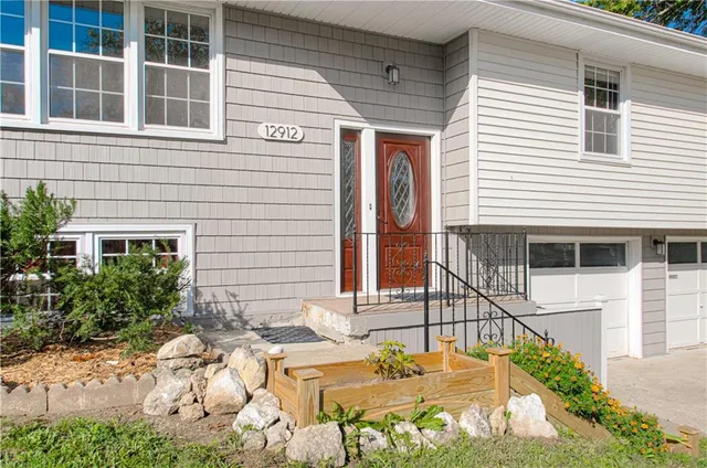 $235,000 | 12912 Bristol Circle, Grandview, MO 64030