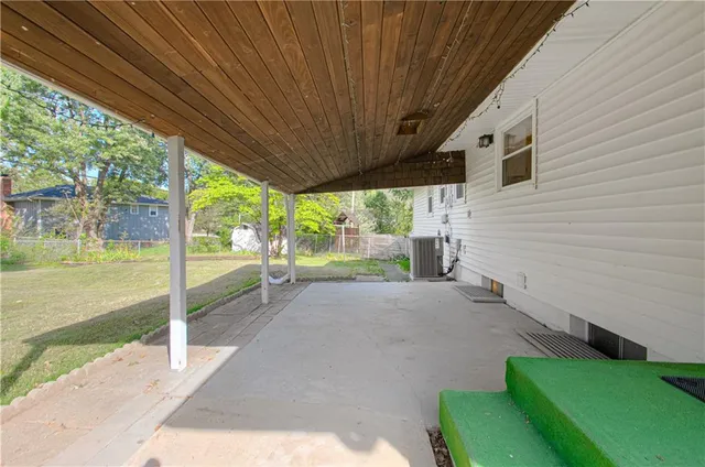 $235,000 | 12912 Bristol Circle, Grandview, MO 64030