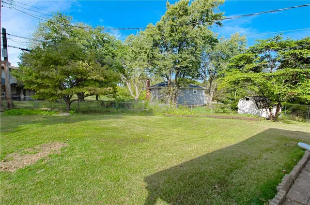 $235,000 | 12912 Bristol Circle, Grandview, MO 64030