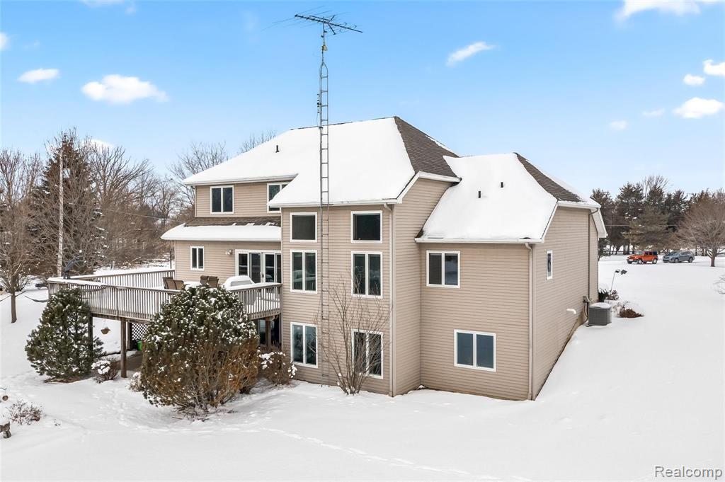1499 Wiggins Road Fenton, MI 48430 - Photo 42 of 47