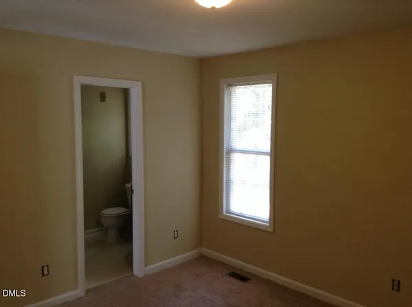 $1,600 | 200 North Franklin Street, Wake Forest, NC 27587