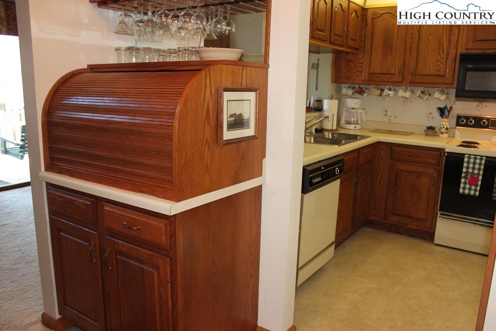 250 Chestnut Ridge, Unit 74 Banner Elk, NC 28604 - Photo 19 of 34 Gallery Image 19
