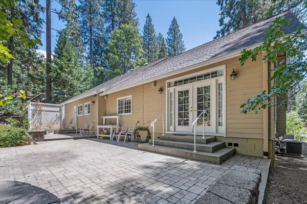 $660,000 | 2514 Black Oak Drive, Arnold, CA 95223