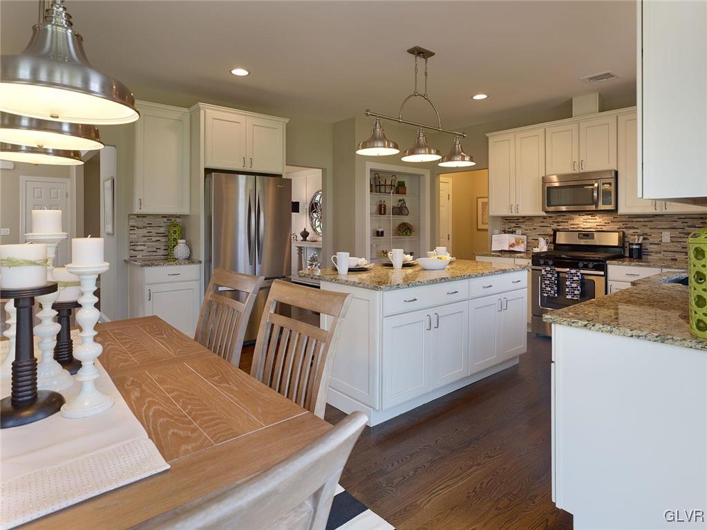 4595 Fairway Road Bethlehem, PA 18020 - Photo 11 of 18 Gallery Image 11