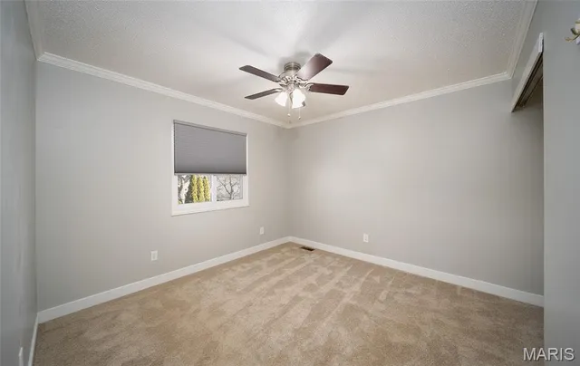 $250,000 | 1003 Fernwood Trail Court, Florissant, MO 63031