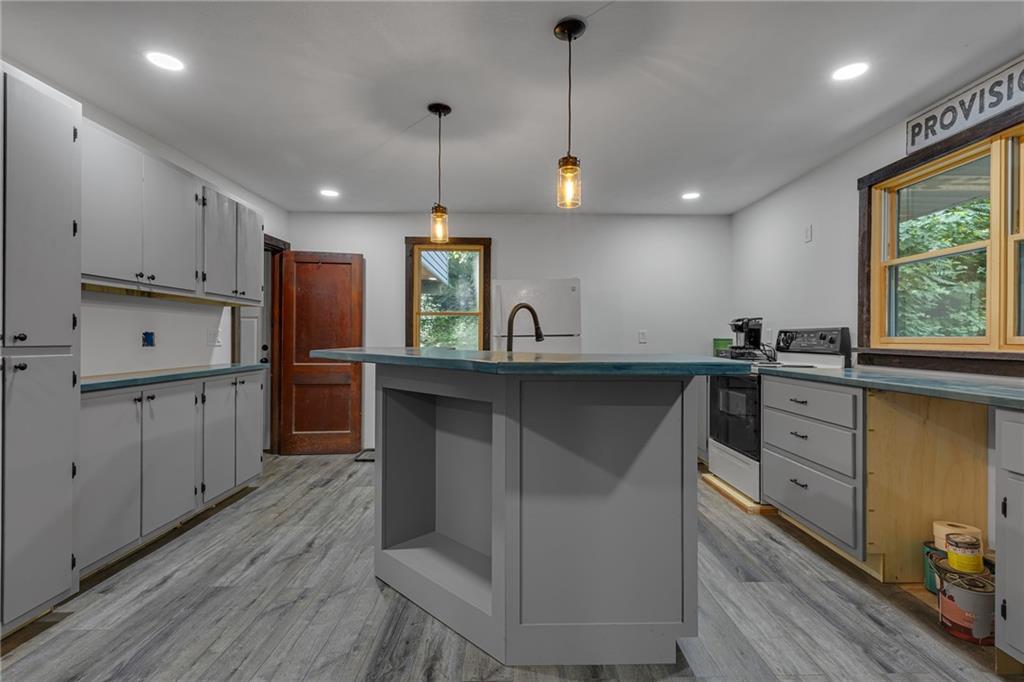 485 Frankfort Road Monaca, PA 15061 - Photo 5 of 42 Gallery Image 5