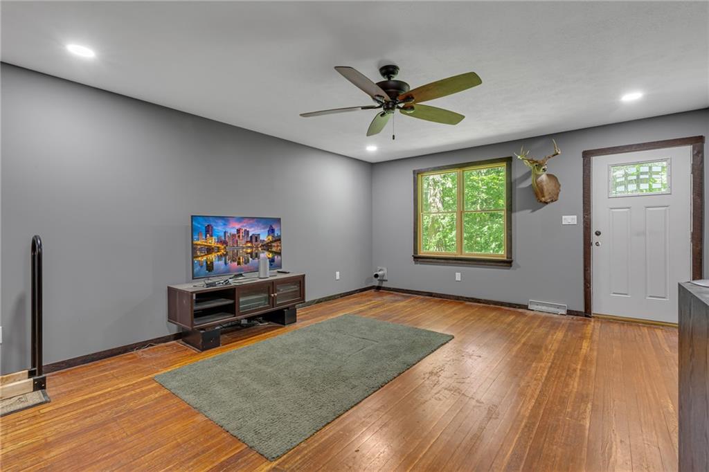 485 Frankfort Road Monaca, PA 15061 - Photo 8 of 42 Gallery Image 8