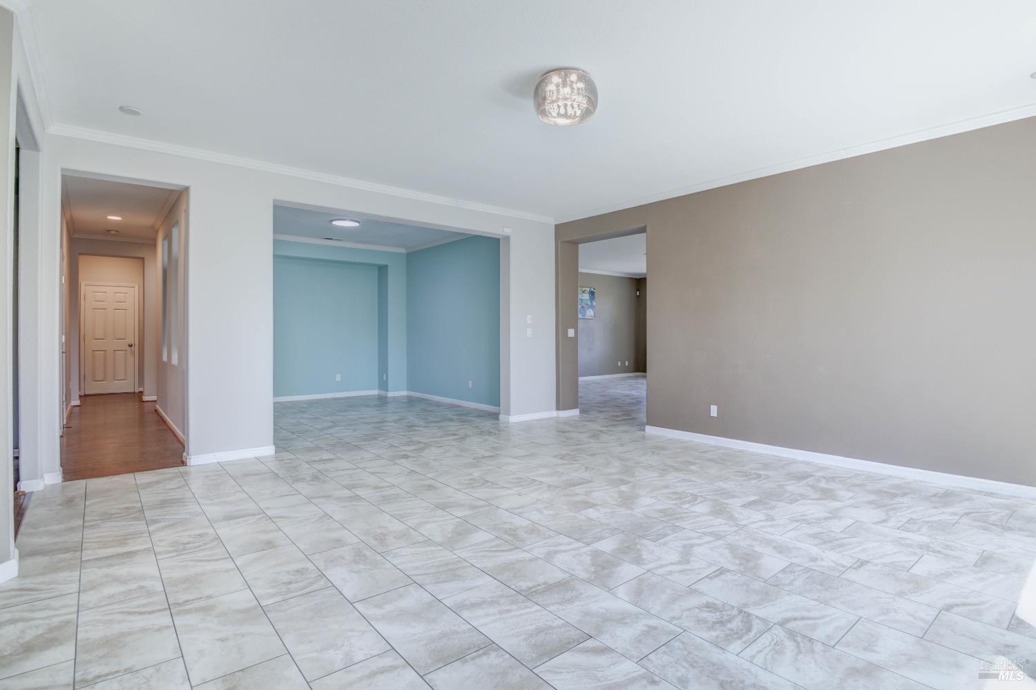 2418 Ridgewood Circle Fairfield, CA 94534 - Photo 11 of 53