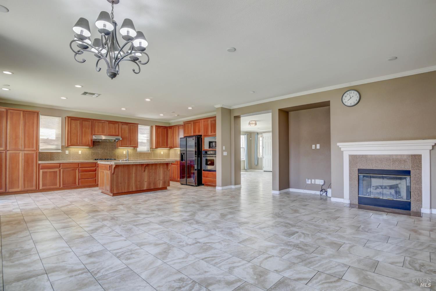 2418 Ridgewood Circle Fairfield, CA 94534 - Photo 19 of 53