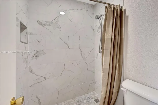 $1,650 | 7897 Golf Cir Drive, Unit 309, Margate, FL 33063