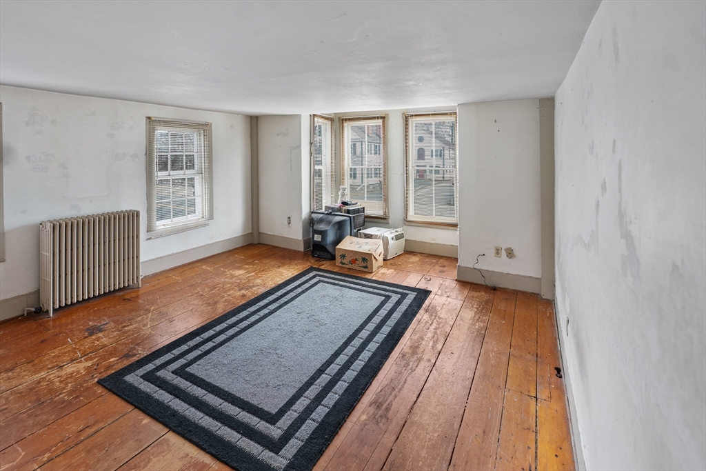 37 East Main Street Georgetown, MA 01833 - Photo 14 of 26