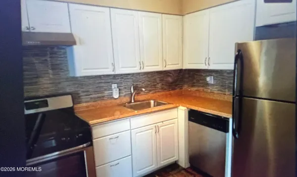 $2,295 | 6 Helen Drive, Unit 501, Brick, NJ 08724