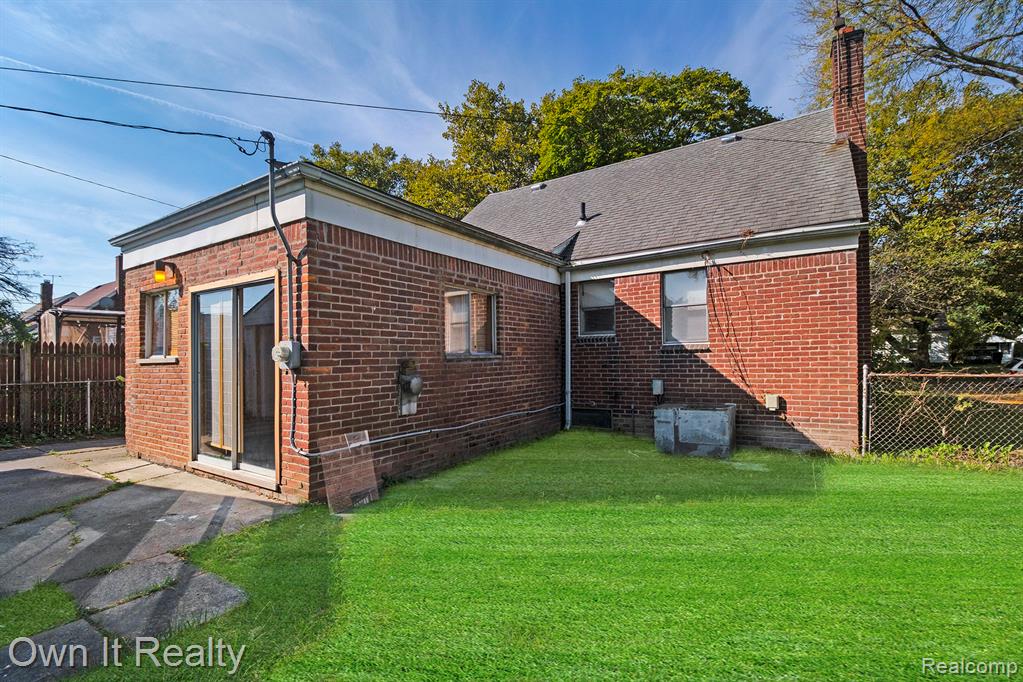 11662 Chatham Redford, MI 48239 - Photo 25 of 26