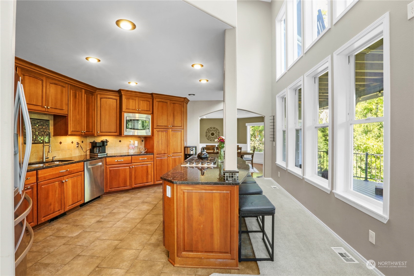 15729 Mountain View Road Mount Vernon, WA 98274 - Photo 13 of 40 Gallery Image 13