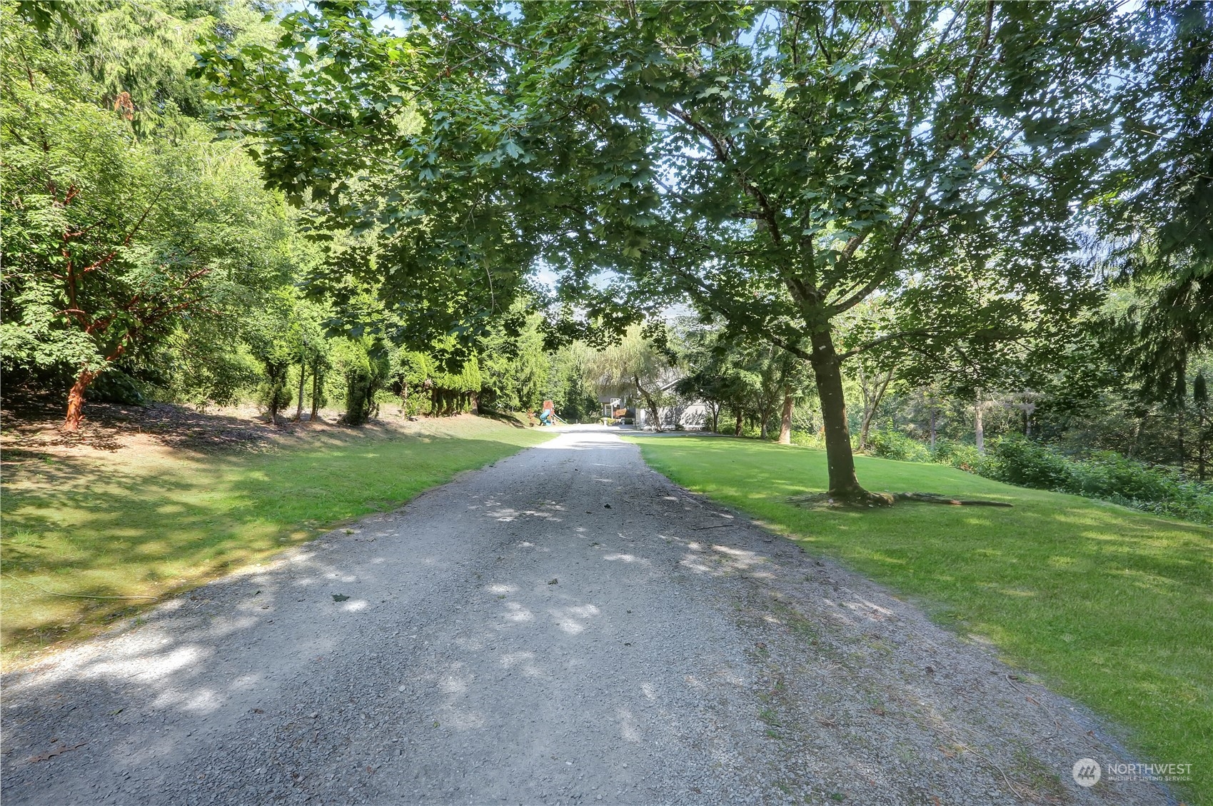 15729 Mountain View Road Mount Vernon, WA 98274 - Photo 2 of 40 Gallery Image 2