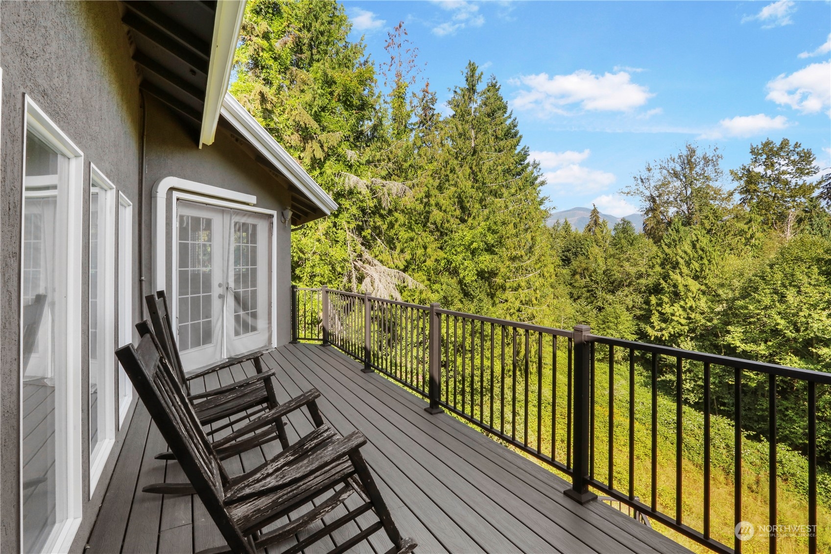 15729 Mountain View Road Mount Vernon, WA 98274 - Photo 31 of 40 Gallery Image 31
