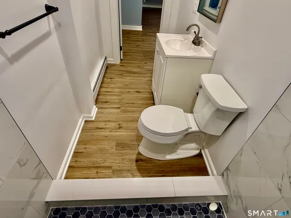 $3,595 | 85 Avery Street, Stamford, CT 06902