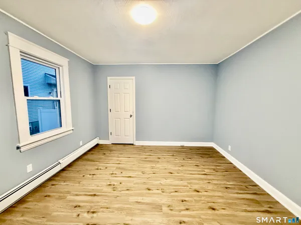 $3,595 | 85 Avery Street, Stamford, CT 06902