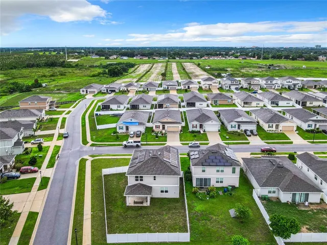 $415,000 | 592 Lake Smart Boulevard, Winter Haven, FL 33881