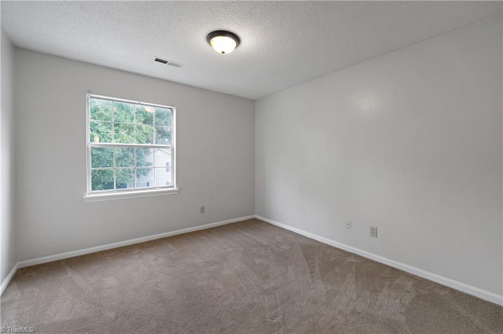 5639 Hornaday Road, Unit H Greensboro, NC 27409 - Photo 15 of 21 Gallery Image 15