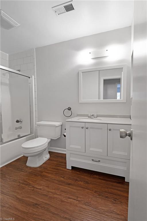 5639 Hornaday Road, Unit H Greensboro, NC 27409 - Photo 18 of 21 Gallery Image 18