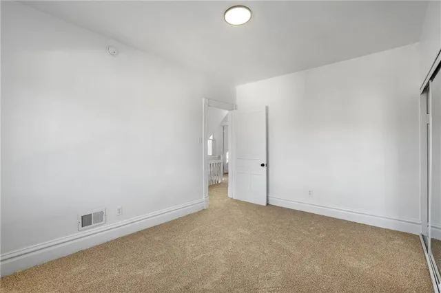 an empty room with an empty space