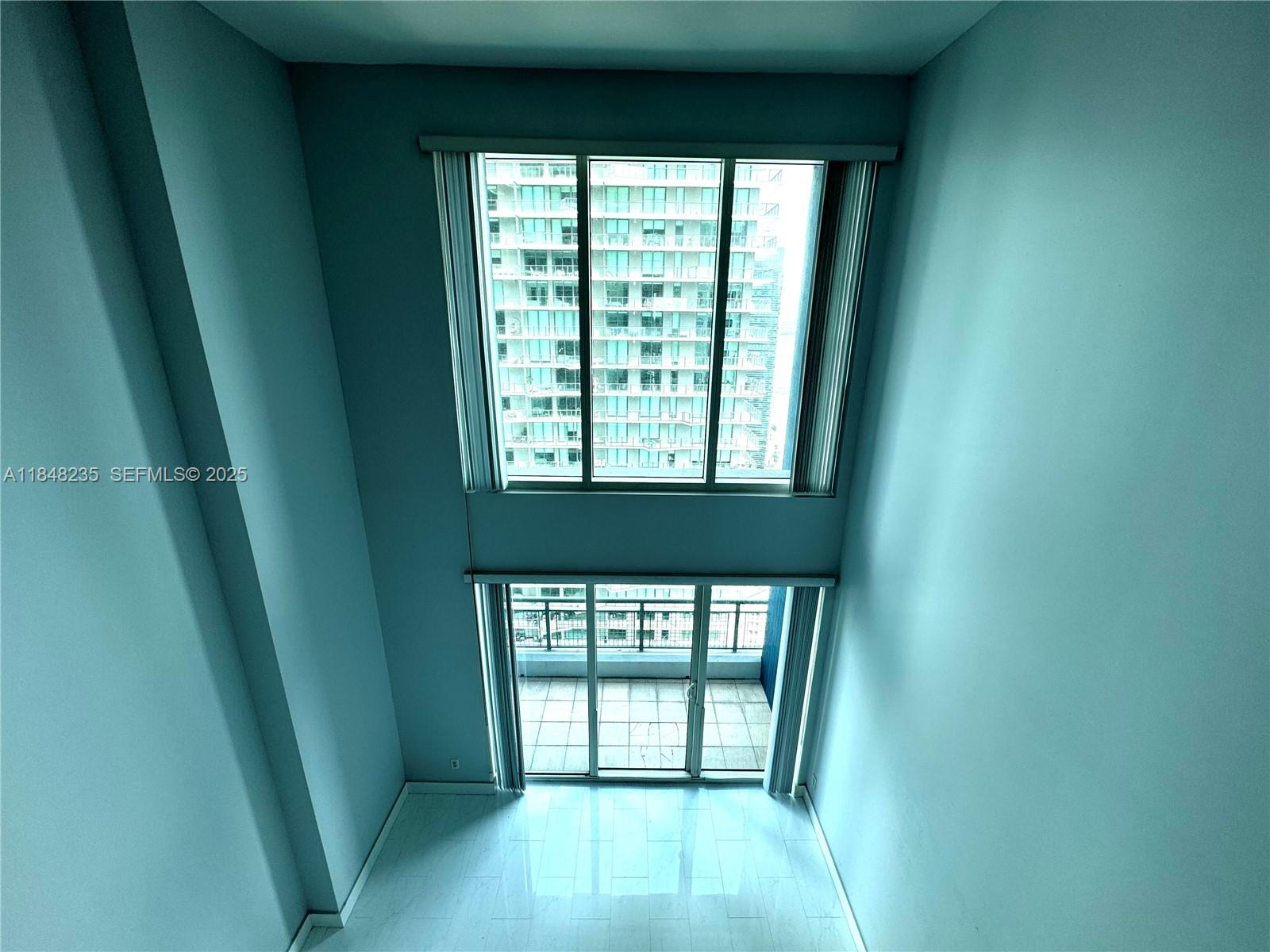 60 Southwest 13th Street, Unit 3408 Miami, FL 33130 - Photo 13 of 27 a view of an entryway