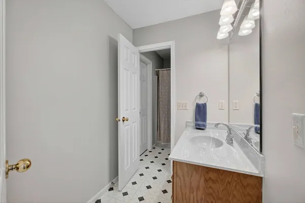 $659,000 | 2919 East 44th Court, Davenport, IA 52807