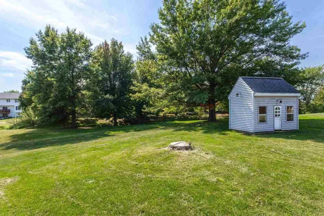 $669,000 | 2919 East 44th Court, Davenport, IA 52807