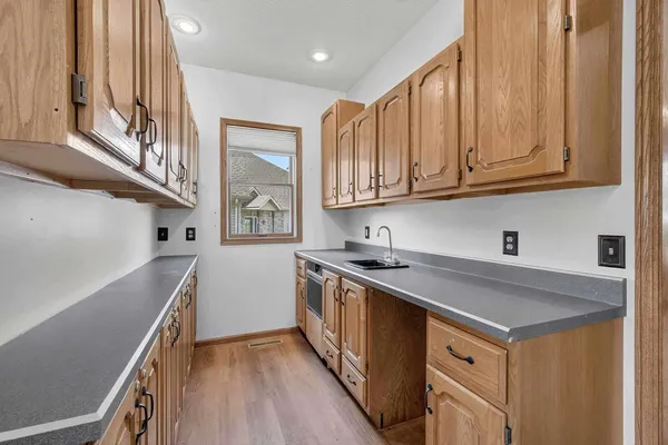 $659,000 | 2919 East 44th Court, Davenport, IA 52807