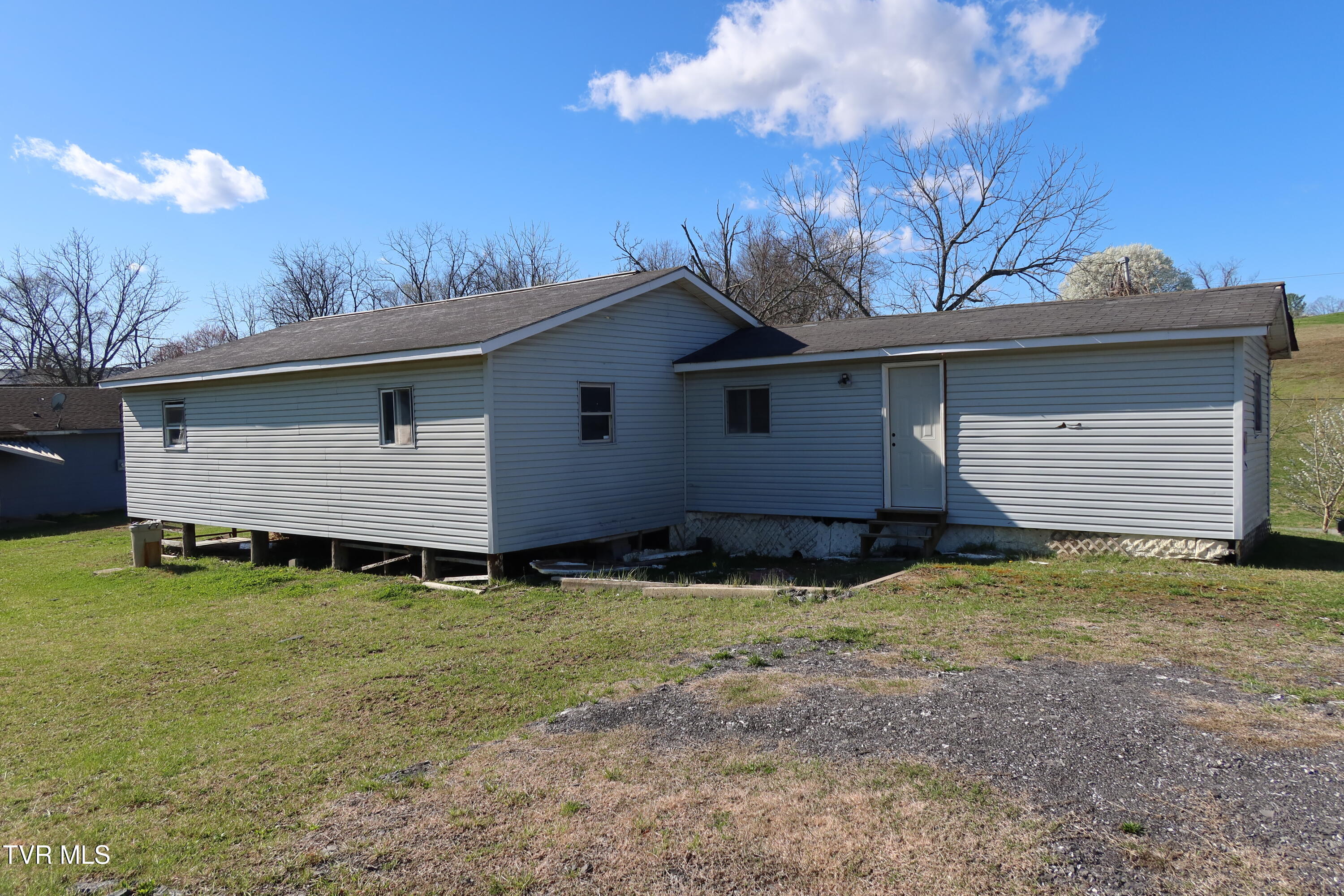 3234 Wil Rho Circle Kingsport, TN 37660 - Photo 9 of 13 IMG_8183