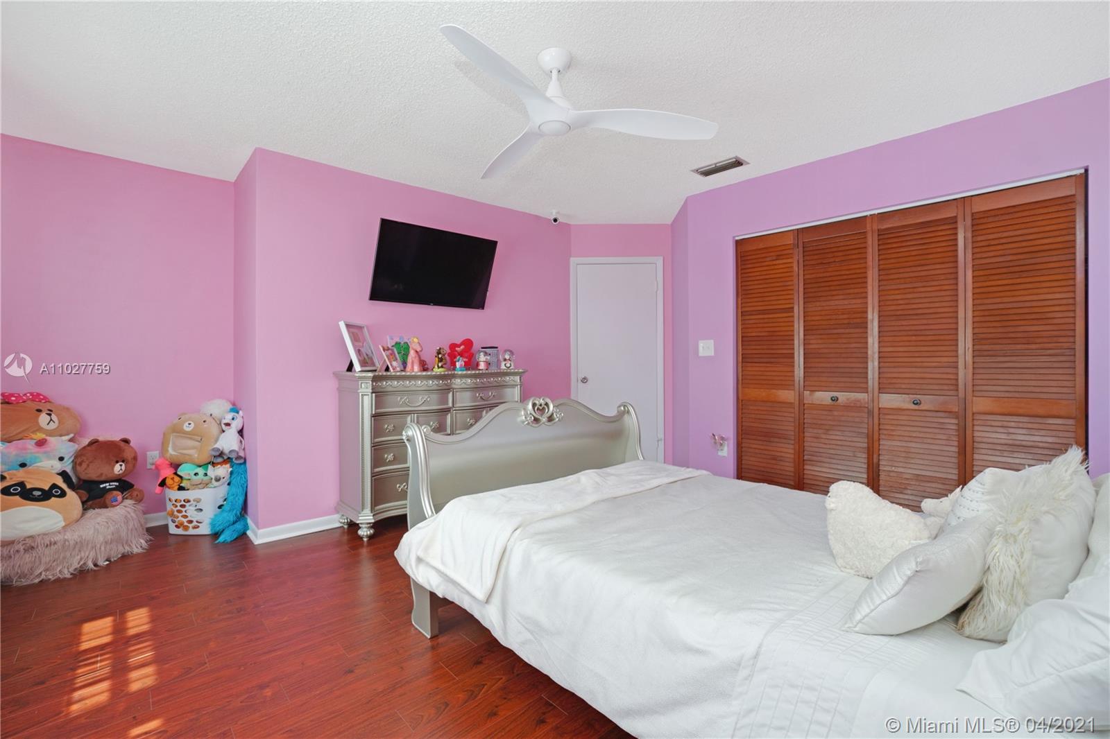 14674 Southwest 128th Court Road Miami, FL 33186 - Photo 22 of 48 Gallery Image 22