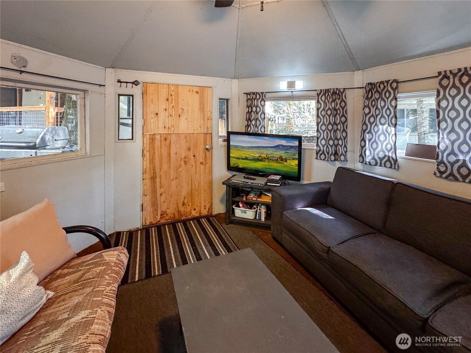 97 Riverside Drive Deming, WA 98244 - Photo 29 of 32 Gallery Image 29