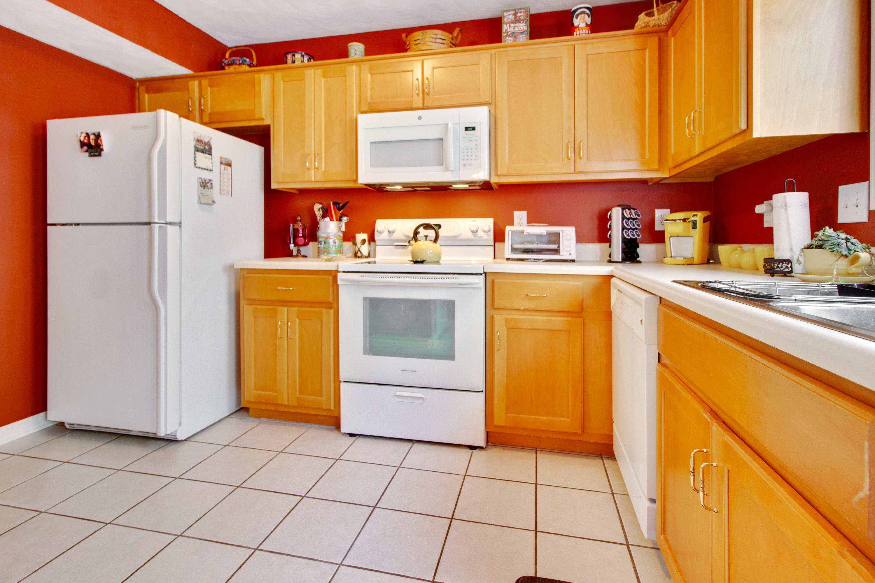 680 Republic Road Christiansburg, VA 24073 - Photo 5 of 29 16