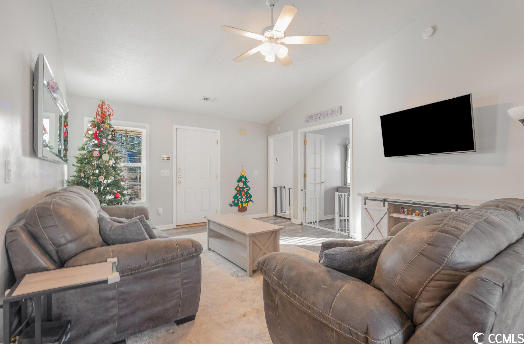 9612 Sullivan Drive Murrells Inlet, SC 29576 - Photo 5 of 27 Gallery Image 5