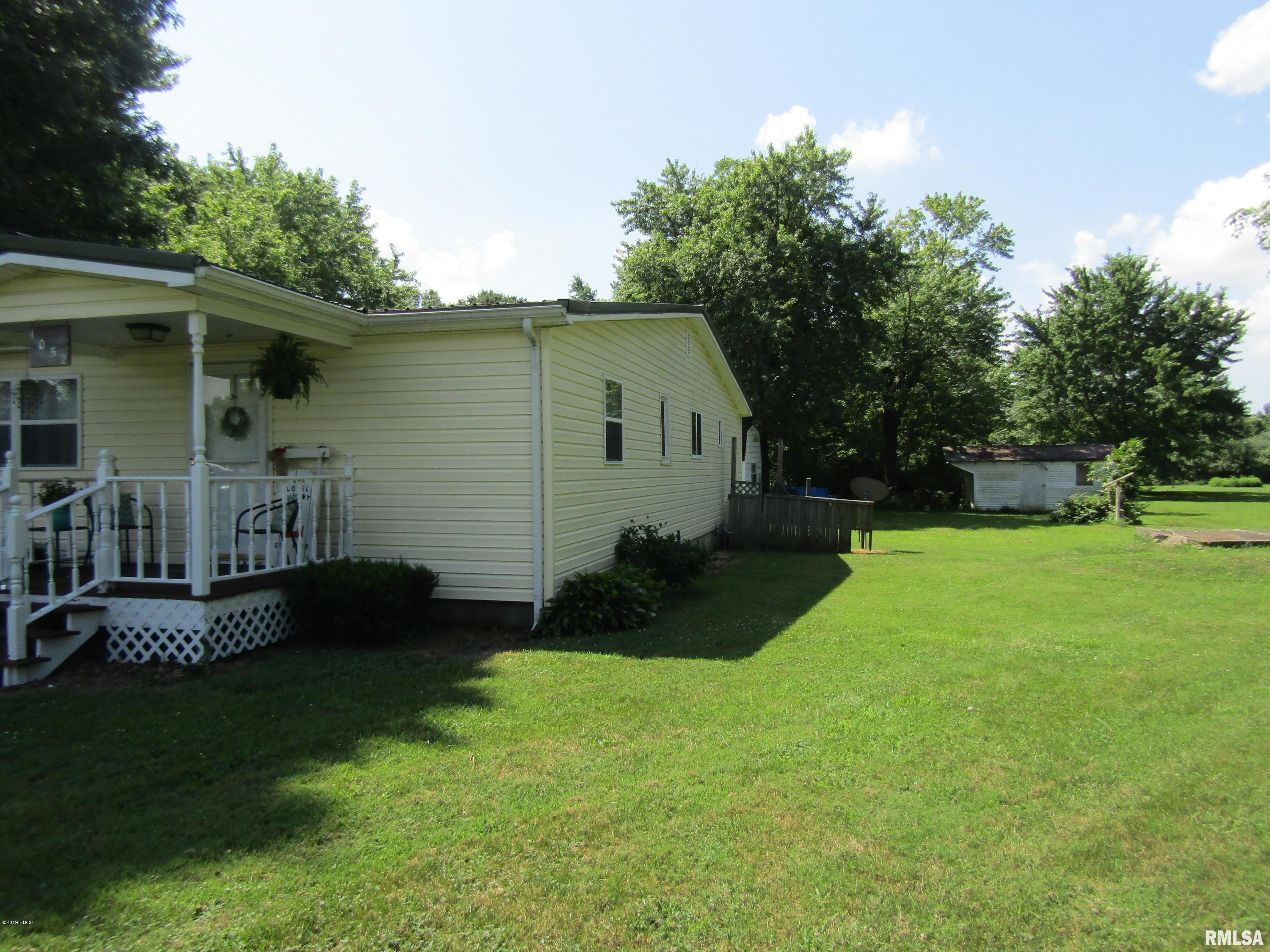 1052 Halliday Road Elkville, IL 62932 - Photo 16 of 22