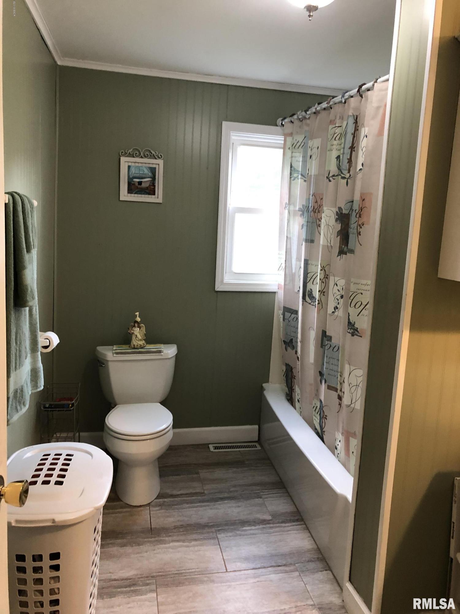1052 Halliday Road Elkville, IL 62932 - Photo 10 of 22
