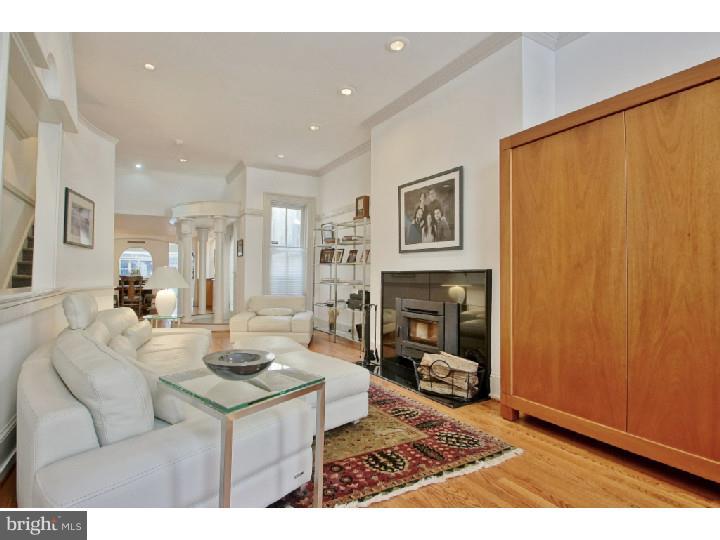 2222 Locust Street Philadelphia, PA 19103 - Photo 2 of 17