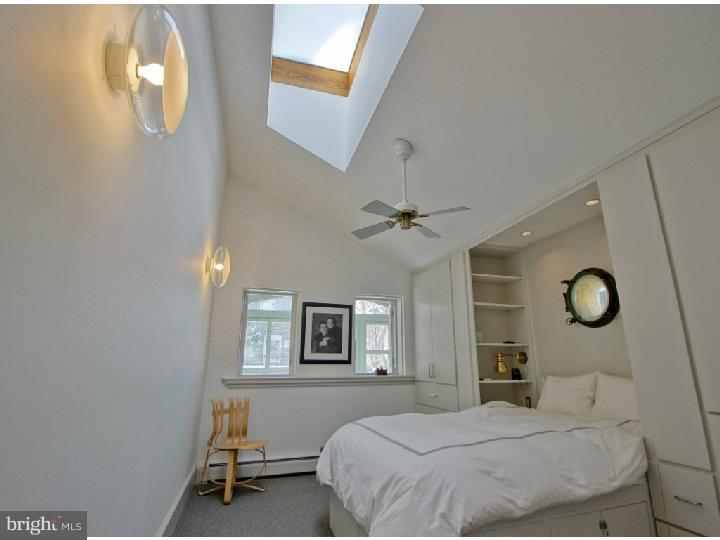 2222 Locust Street Philadelphia, PA 19103 - Photo 11 of 17