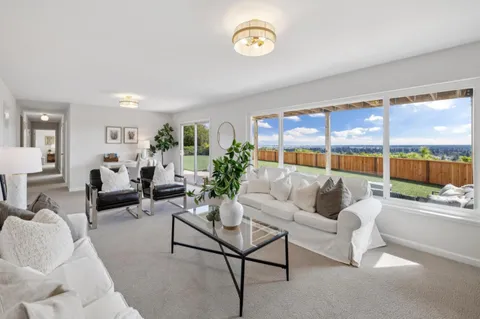 $2,998,000 | 836 Bauer Court, San Carlos, CA 94070