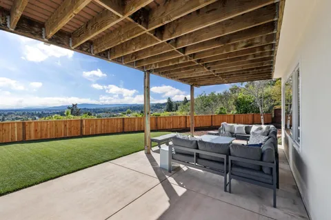 $2,998,000 | 836 Bauer Court, San Carlos, CA 94070