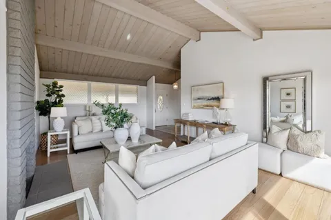 $2,998,000 | 836 Bauer Court, San Carlos, CA 94070